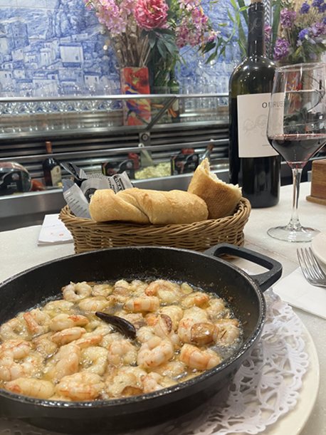 A plate of gambas and Tempranillo in Madrid
